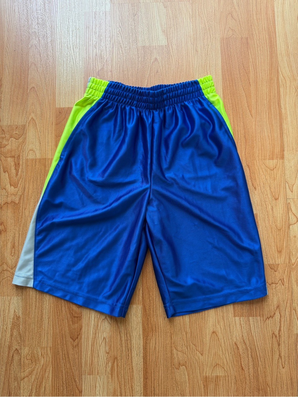 Xersion Royal Blue Athletic Shorts with Neon Lime Side Panels